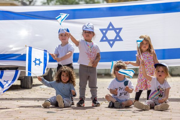 La grande menzogna sulla Palestina (che non c’è)