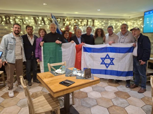 Napoli, cena con gli israeliani allontanati dalla propal