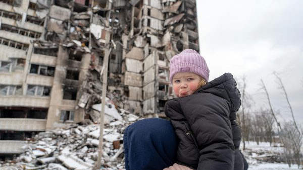 I bimbi uccisi a Kiev valgono meno di Gaza?